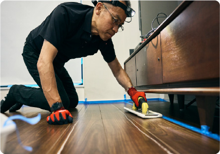 仕上剤塗布作業